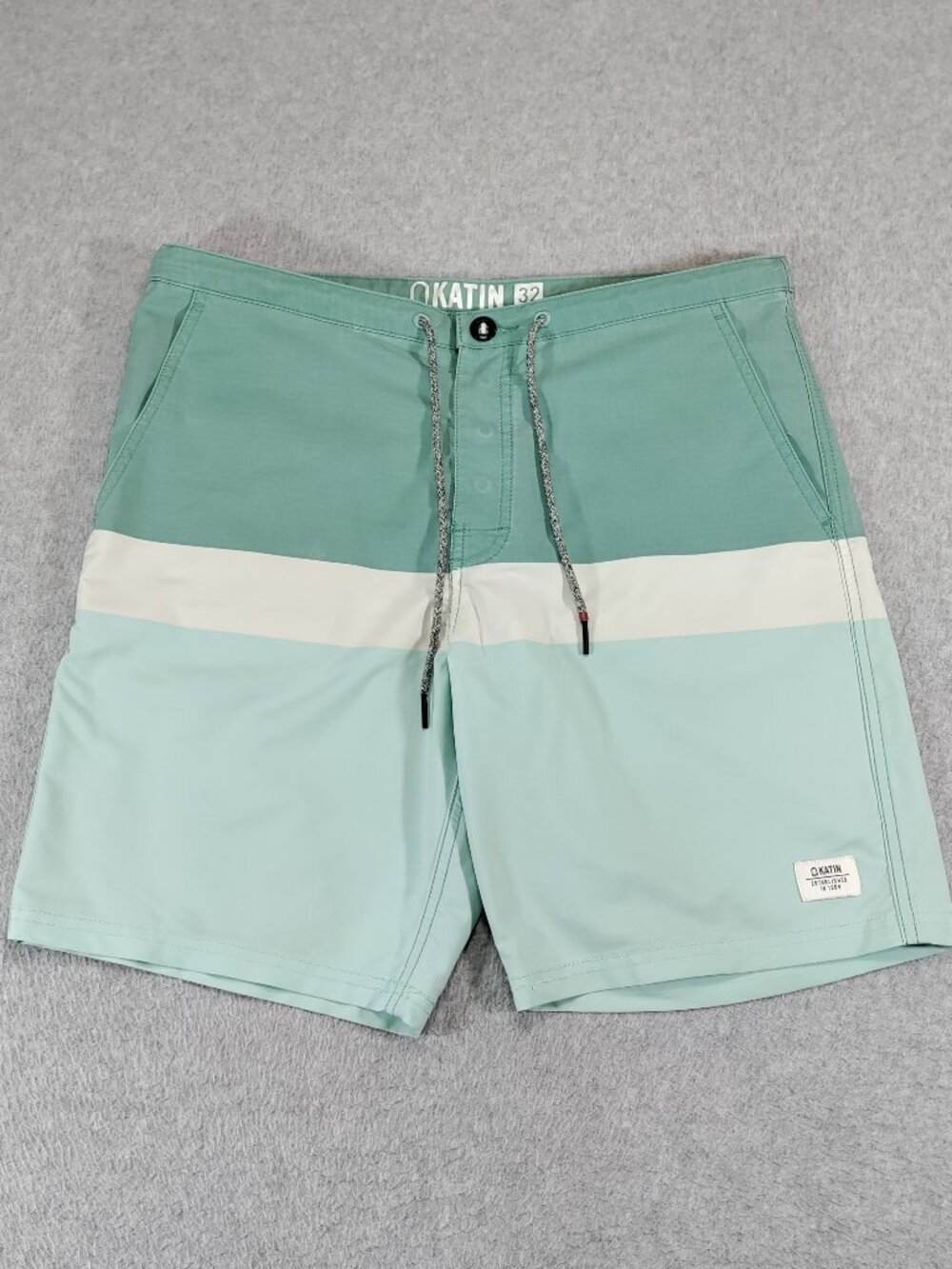 Katin Board Shorts Mens 32 (34x8) Mint Aqua White Striped Swim Trunks